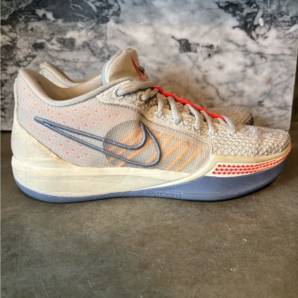 Nike Sabrina 1 Grounded Neutrals Athletic Shoes Size Women’s 8 - Picture 3 of 15